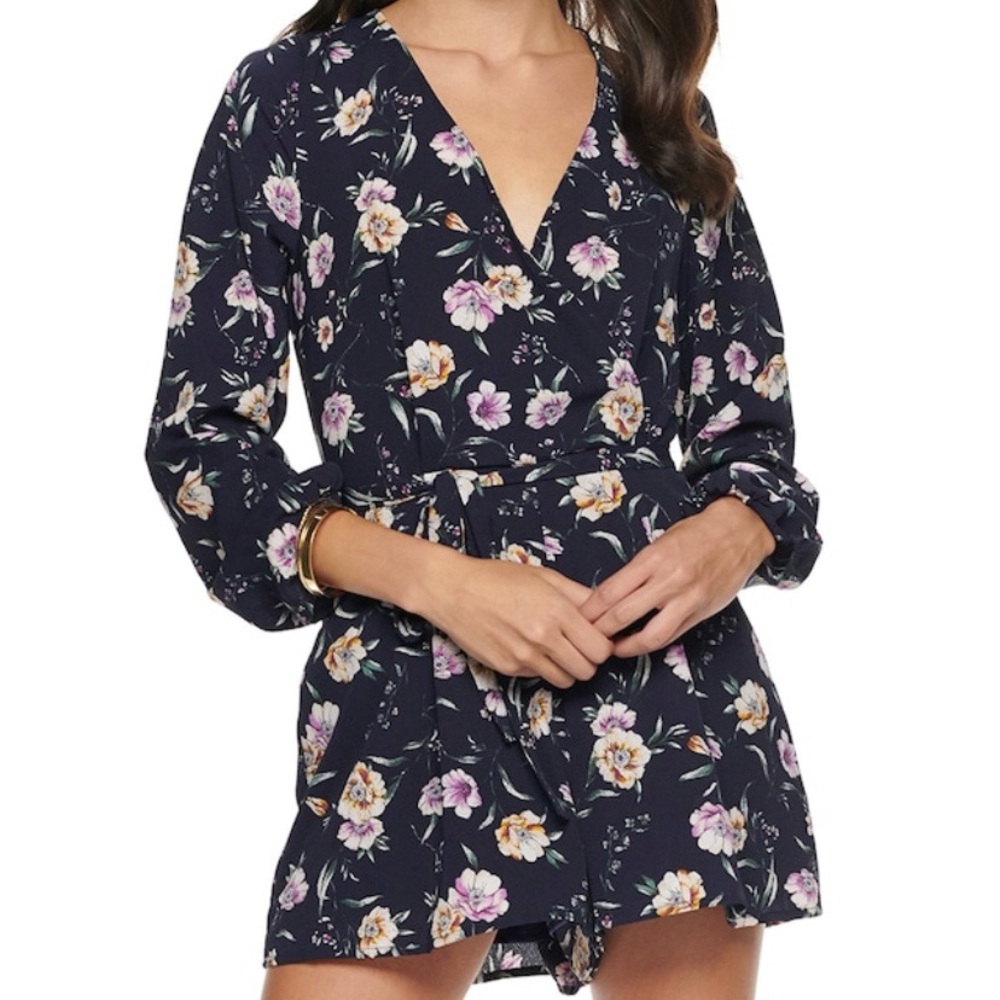 Trixxi navy floral romper small NWT
